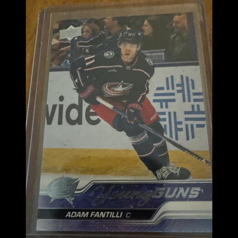 Adam Fantilli * 2023-24 Upper Deck Young Guns RC * #711 Blue Jackets